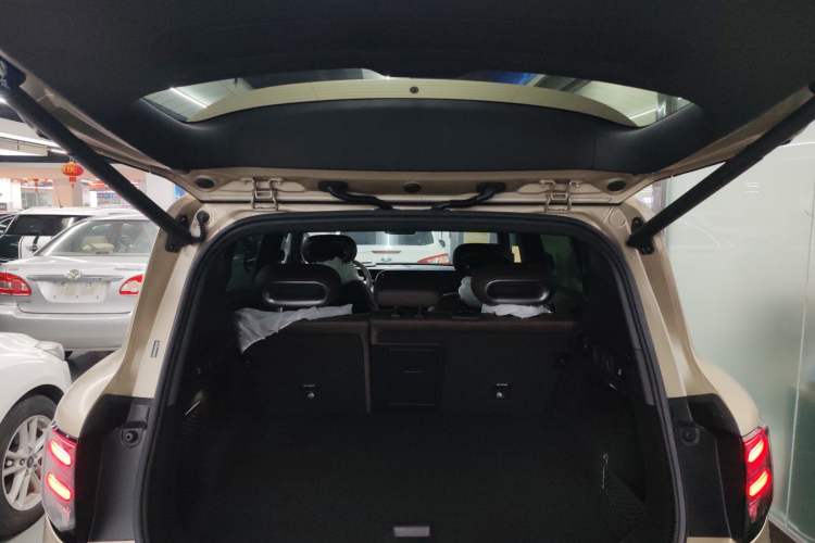 Used smart #5 2024 Long-Range Journey Luxury Edition Trunk