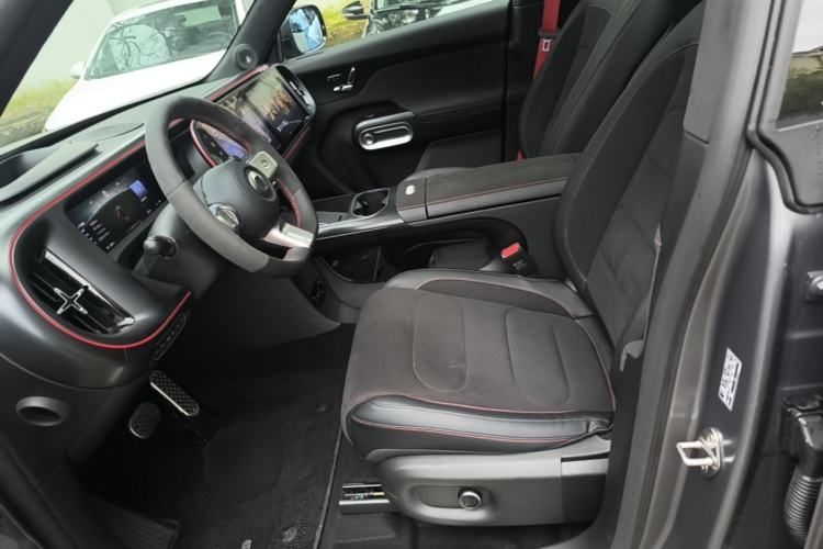 Used smart #5 2025 BRABUS Supercharged Edition Left Front Seat