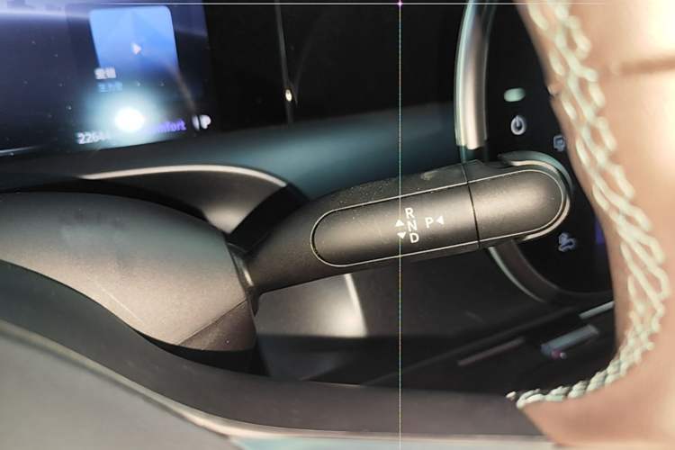 Used smart #5 2025 Ultra-Long Range Luxury Four-Wheel Drive Edition Gear Lever