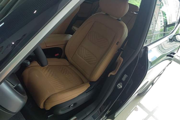 Used smart #5 2026 Model 252 Ultra Left Front Seat