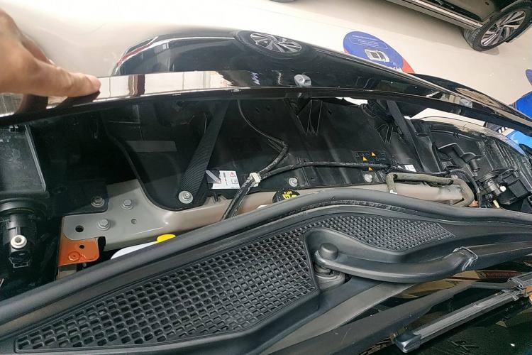 Used smart forfour 2018 1.0L 52 kW Dynamic Edition Engine Bay