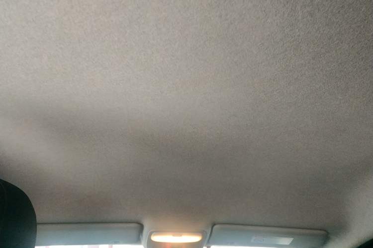 Used smart forfour 2018 1.0L 52 kW Dynamic Edition Headliner