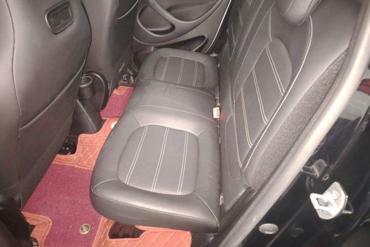 Used smart forfour 2016 0.9T 66 kW Pioneer Edition Left Rear Seat
