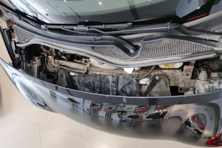 Used smart forfour 2016 0.9T 66 kW Pioneer Edition Engine Bay