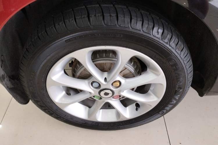 Used smart forfour 2016 1.0L 52 kW Dynamic Edition Exterior 4