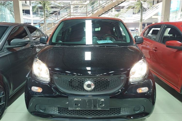 Used smart forfour 2016 1.0L 52 kW Dynamic Edition Front