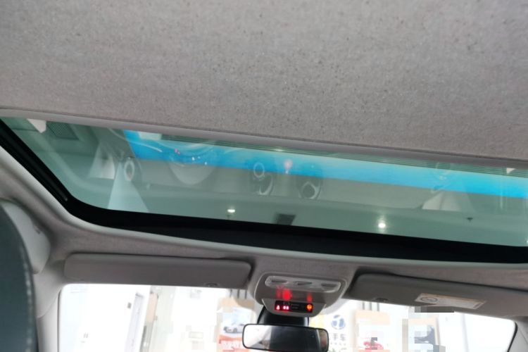 Used smart forfour 2016 0.9T 66 kW Pioneer Edition Headliner