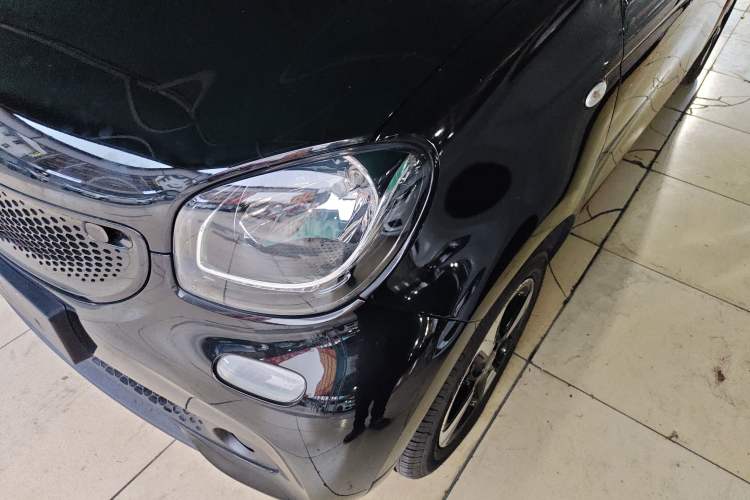 Used smart forfour 2016 1.0L 52 kW Passion Edition Left Front Headlight