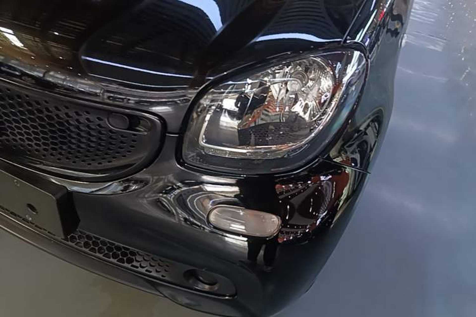 Used smart forfour 2016 1.0L 52 kW Passion Edition Left Front Headlight