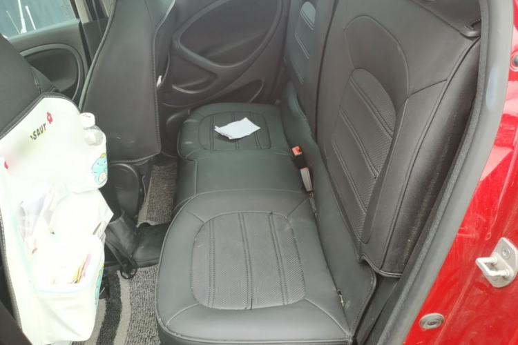 Used smart forfour 2016 1.0L 52 kW Passion Edition Left Rear Seat