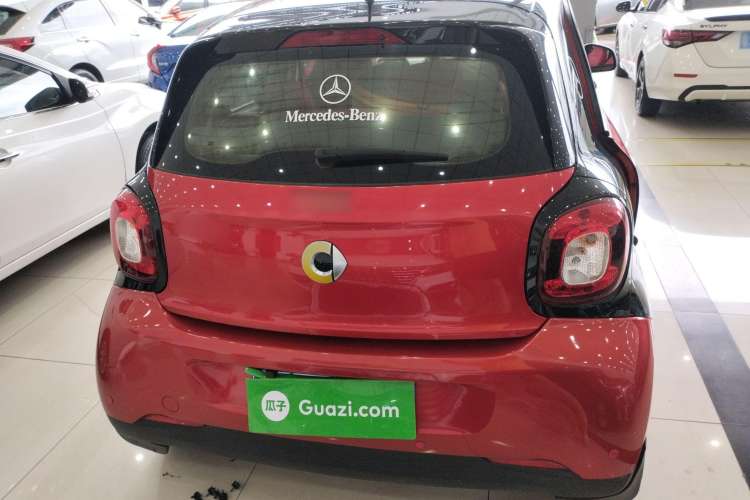 Used smart forfour 2016 1.0L 52 kW Dynamic Edition Rear