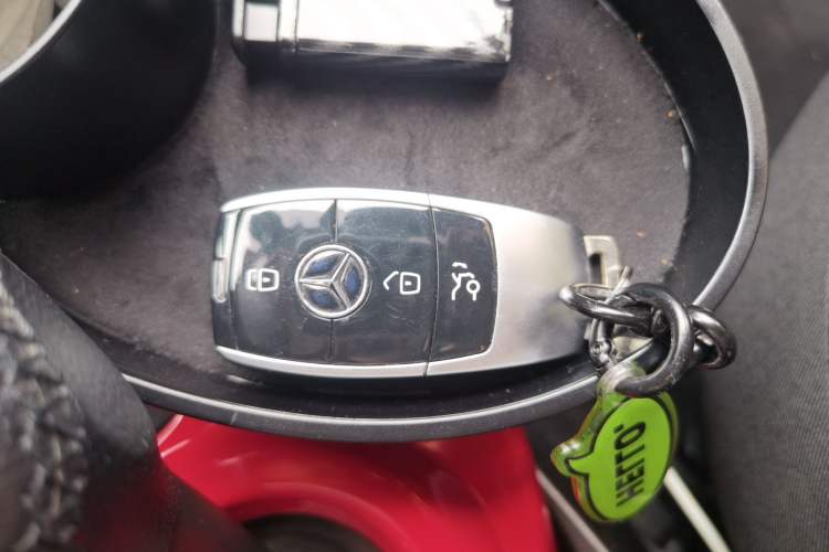 Used smart forfour 2016 1.0L 52 kW Dynamic Edition Vehicle Key