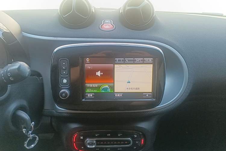Used smart forfour 2016 0.9T 66 kW Pioneer Edition Audio And AC Panel