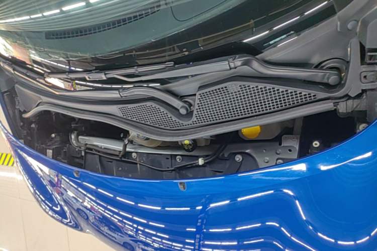 Used smart forfour 2016 1.0L 52 kW Dynamic Edition Engine Bay