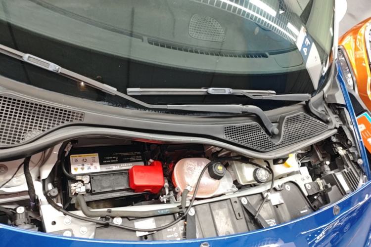 Used smart forfour 2016 1.0L 52 kW Passion Edition Engine Bay