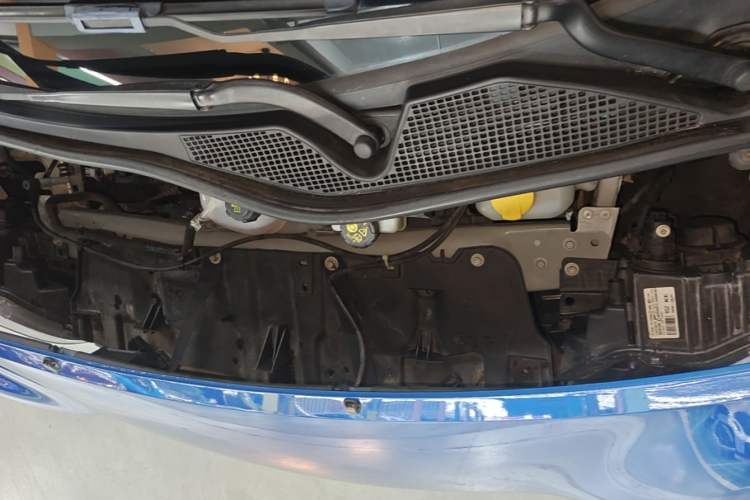 Used smart forfour 2016 1.0L 52 kW Passion Edition Engine Bay