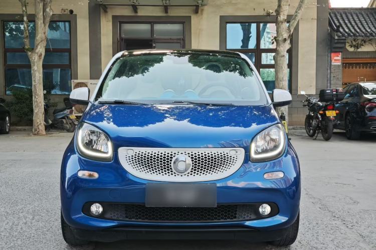 Used smart forfour 2016 0.9T 66 kW Ultimate Edition Exterior 1