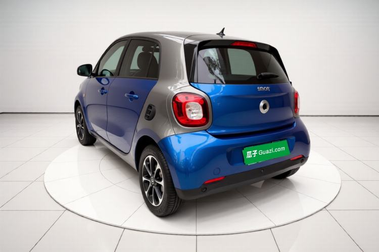Used smart forfour 2016 1.0L 52 kW Passion Edition Exterior 3
