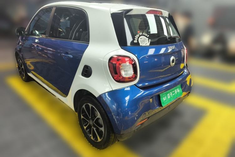 Used smart forfour 2016 1.0L 52 kW Passion Edition Exterior 3