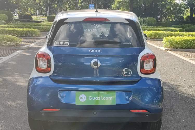 Used smart forfour 2016 1.0L 52 kW Passion Edition Exterior 4