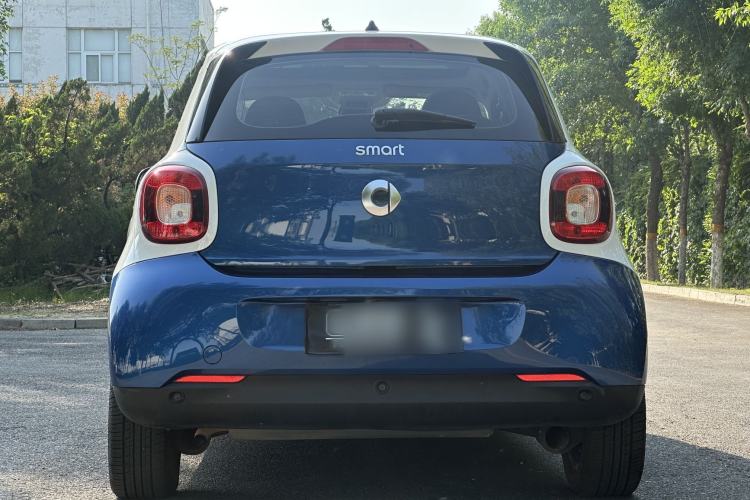Used smart forfour 2016 1.0L 52 kW Passion Edition Exterior 6