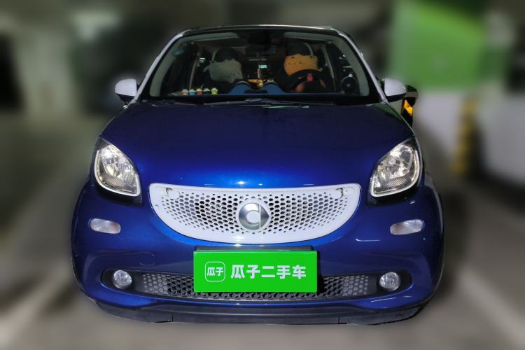 Used smart forfour 2016 0.9T 66 kW Ultimate Edition Front