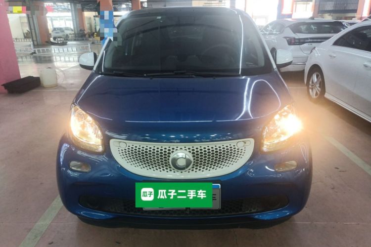 Used smart forfour 2016 1.0L 52 kW Passion Edition Front