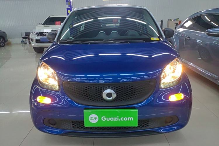 Used smart forfour 2016 1.0L 52 kW Dynamic Edition Front