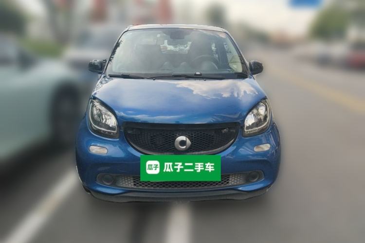 Used smart forfour 2016 1.0L 52 kW Passion Edition Front
