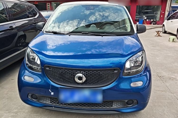 Used smart forfour 2016 1.0L 52 kW Dynamic Edition Front