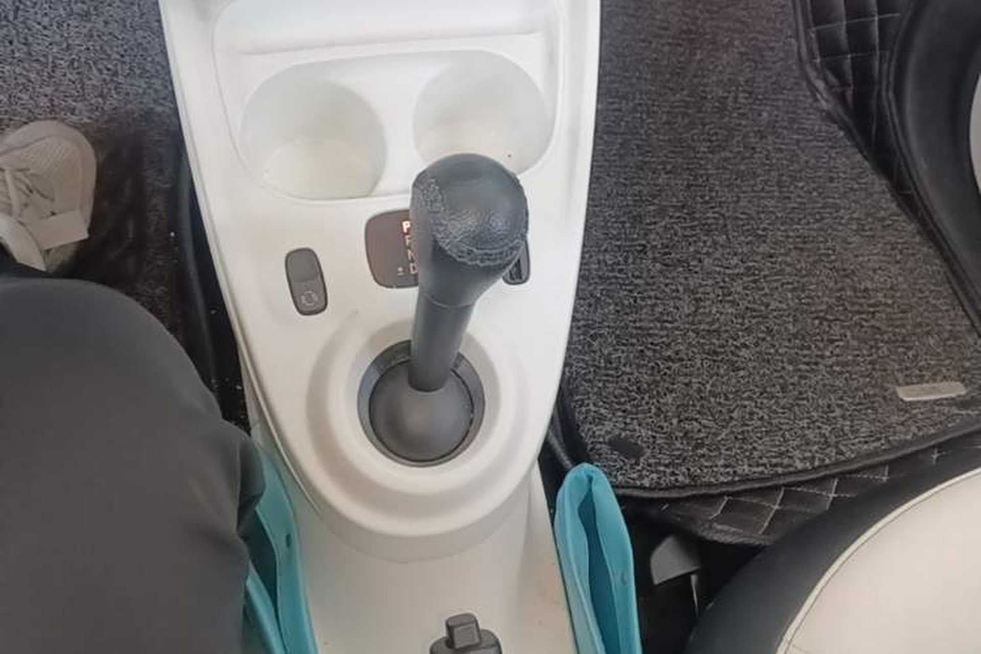 Used smart forfour 2016 0.9T 66 kW Ultimate Edition Gear Lever