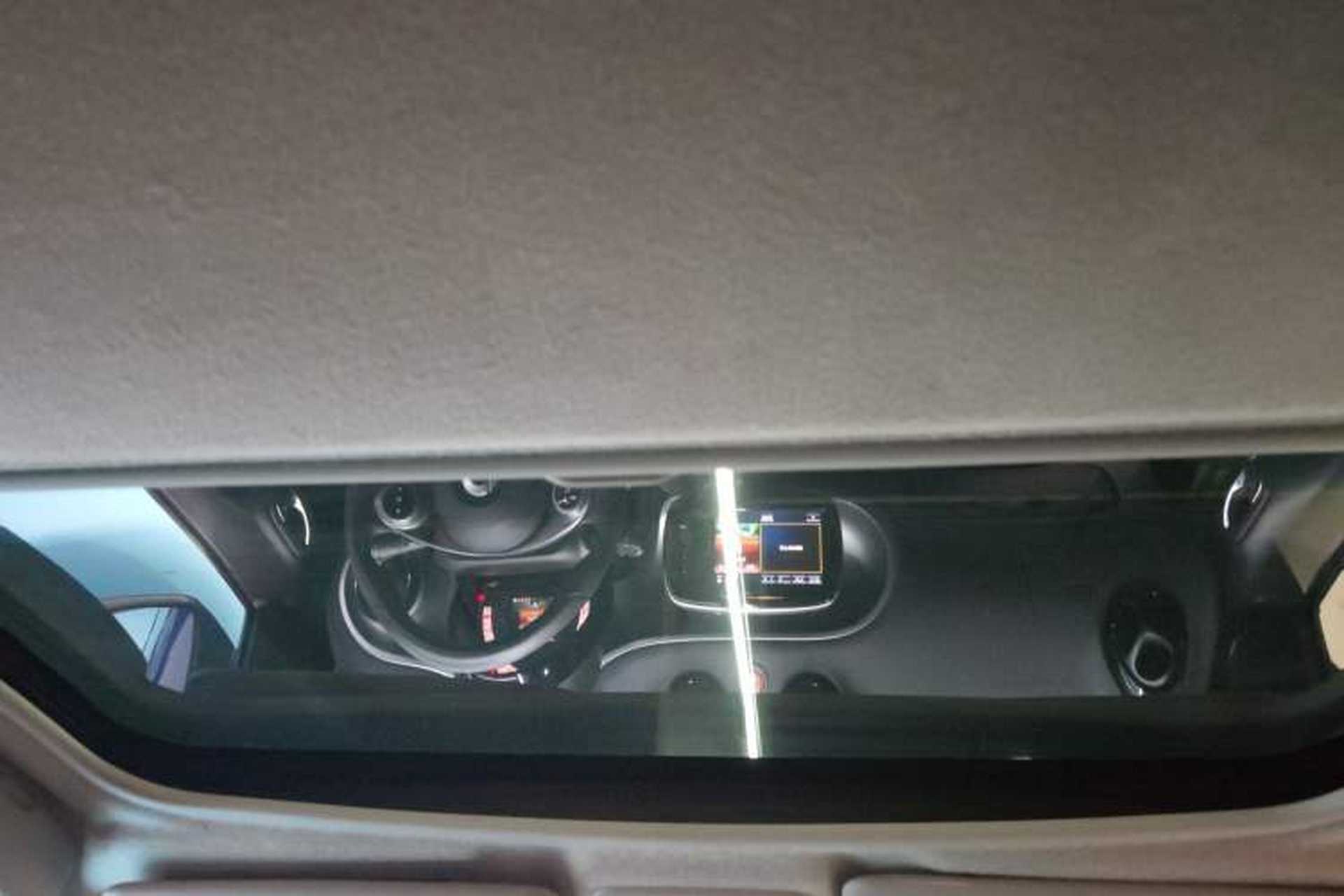 Used smart forfour 2016 0.9T 66 kW Pioneer Edition Headliner