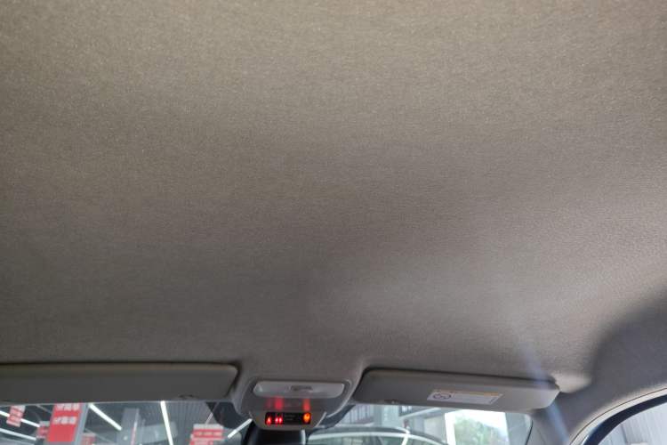 Used smart forfour 2016 1.0L 52 kW Dynamic Edition Headliner