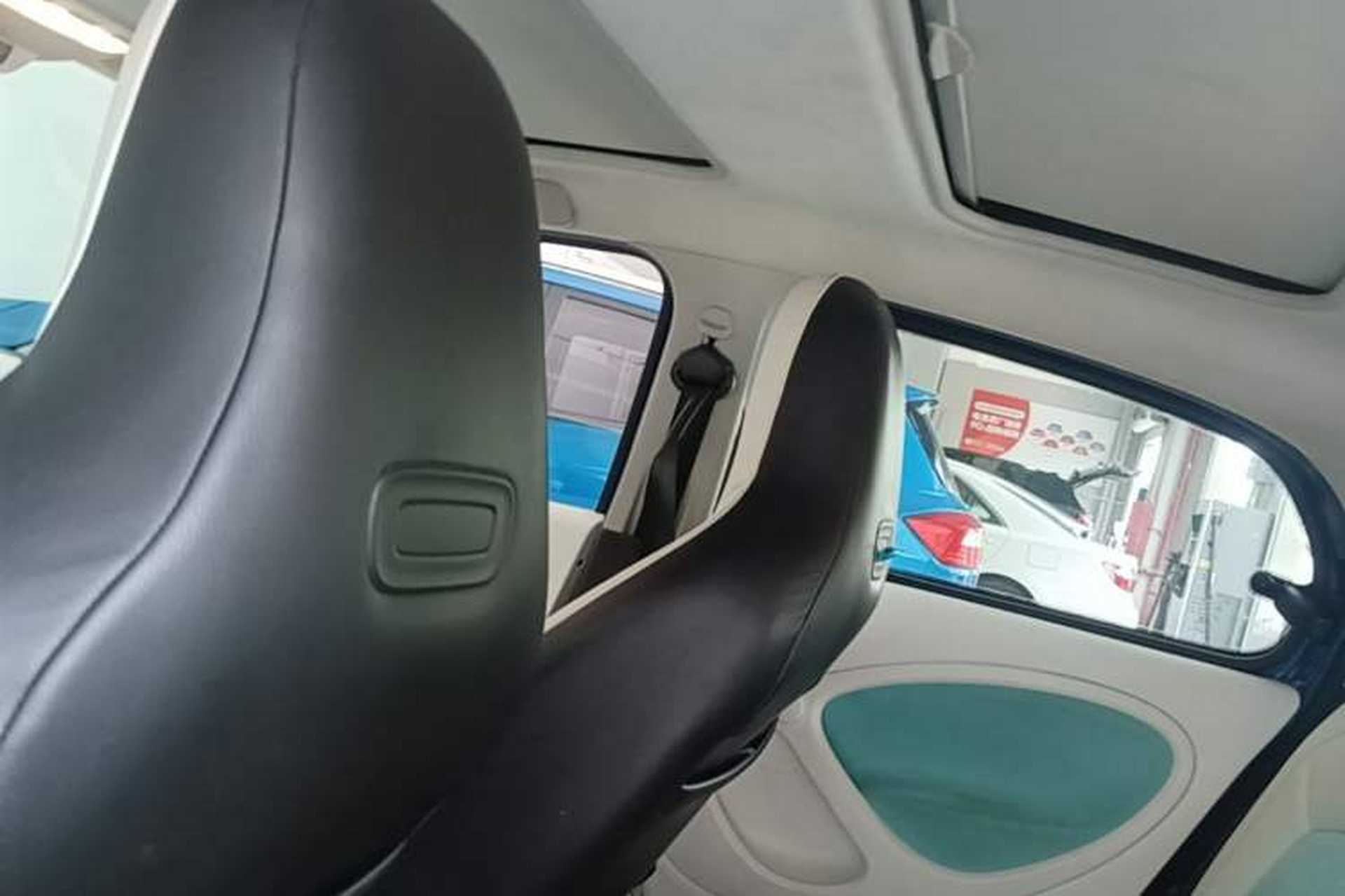 Used smart forfour 2016 0.9T 66 kW Ultimate Edition Headliner