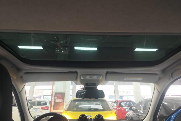 Used smart forfour 2016 1.0L 52 kW Passion Edition Headliner