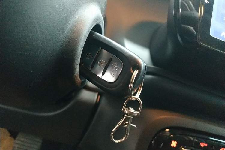 Used smart forfour 2016 1.0L 52 kW Dynamic Edition Interior 1