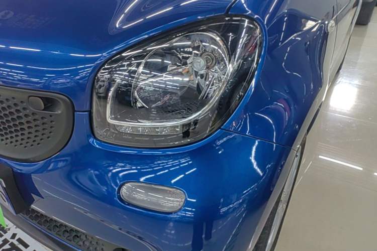 Used smart forfour 2016 1.0L 52 kW Dynamic Edition Left Front Headlight