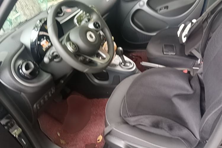 Used smart forfour 2016 1.0L 52 kW Passion Edition Left Front Seat