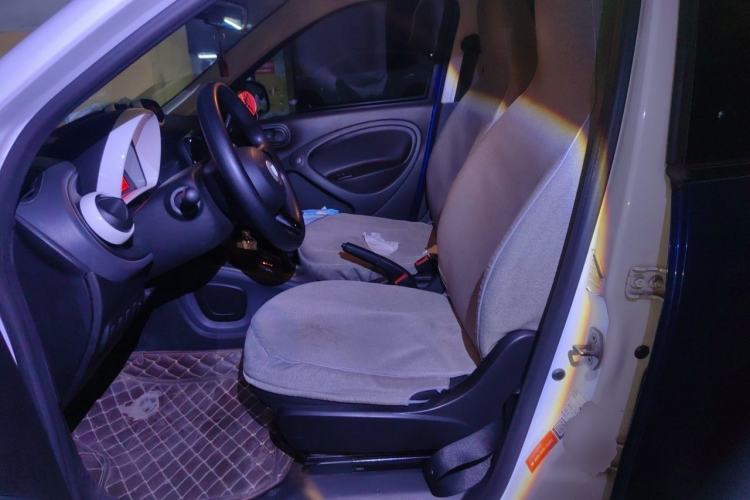 Used smart forfour 2016 1.0L 52 kW Dynamic Edition Left Front Seat