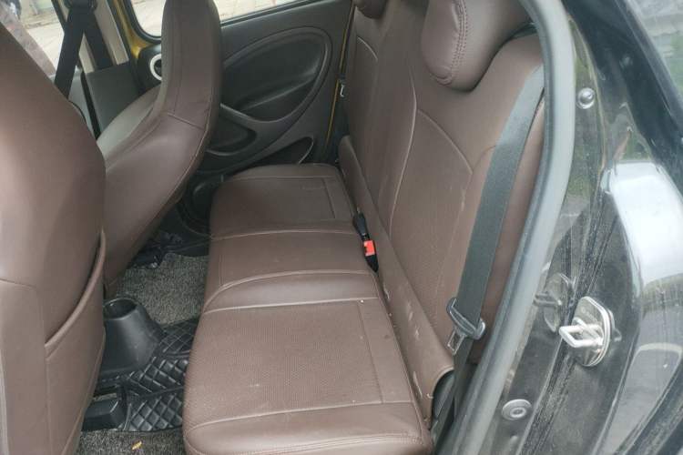 Used smart forfour 2016 1.0L 52 kW Dynamic Edition Left Rear Seat