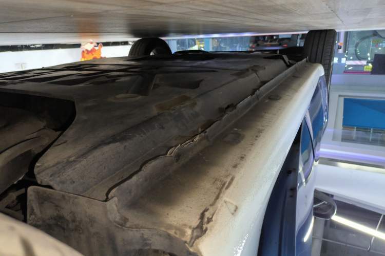 Used smart forfour 2016 0.9T 66 kW Ultimate Edition Left Side Sill