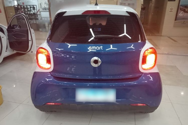 Used smart forfour 2016 1.0L 52 kW Dynamic Edition Rear