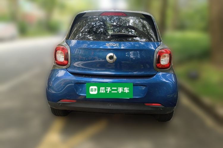 Used smart forfour 2016 1.0L 52 kW Passion Edition Rear