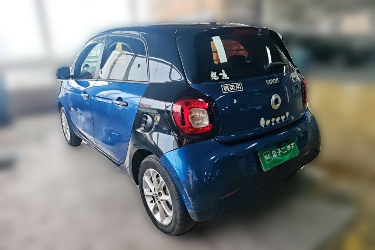 Used smart forfour 2016 1.0L 52 kW Dynamic Edition Rear Left 45 Deg