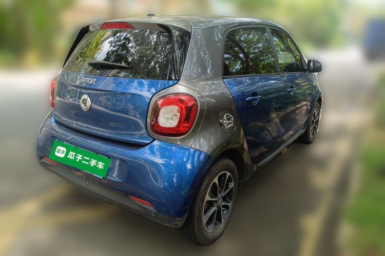 Used smart forfour 2016 1.0L 52 kW Passion Edition Rear Right 45 Deg