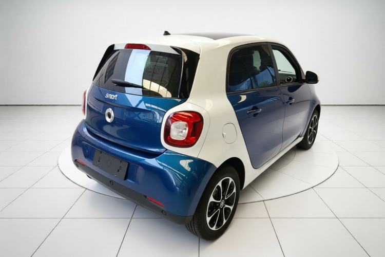 Used smart forfour 2016 1.0L 52 kW Passion Edition Rear Right 45 Deg