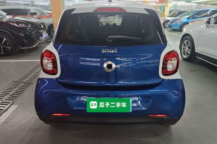 Used smart forfour 2016 1.0L 52 kW Passion Edition Rear