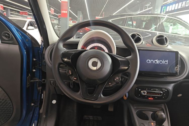 Used smart forfour 2016 1.0L 52 kW Dynamic Edition Steering Wheel