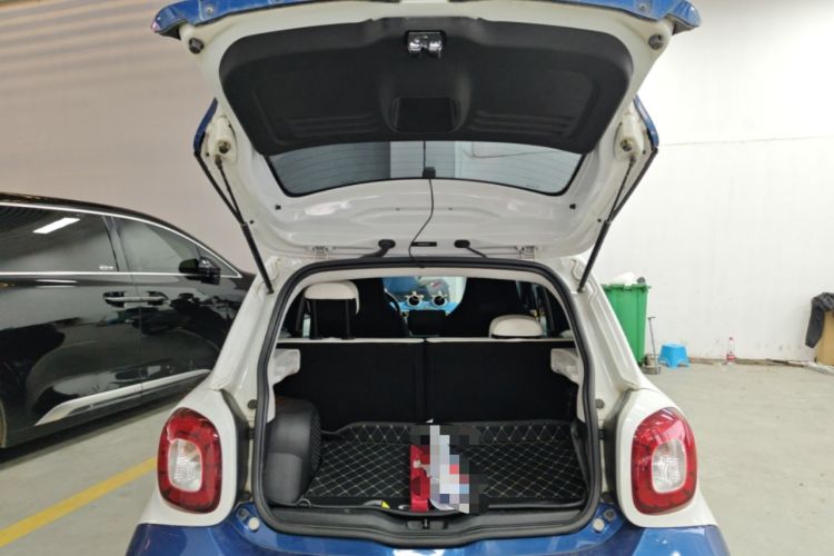 Used smart forfour 2016 0.9T 66 kW Ultimate Edition Trunk