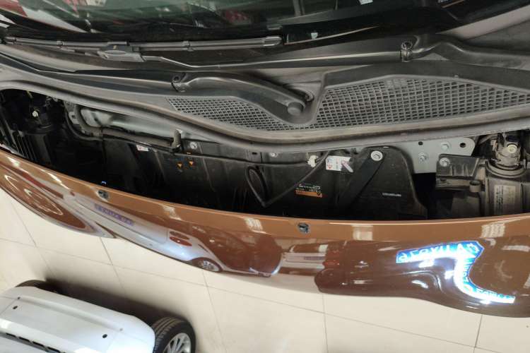 Used smart forfour 2016 1.0L 52 kW Dynamic Edition Engine Bay